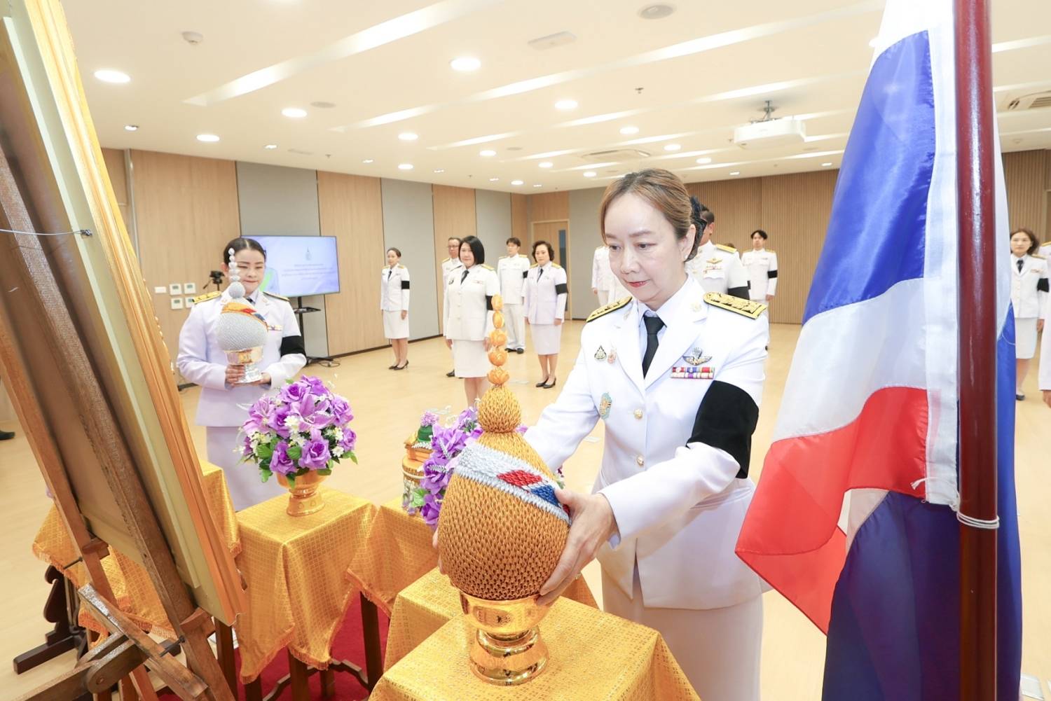 สำนักงานบริหารหนี้สาธารณะจัดพิธีลงนามถวายพระพรชัยมงคล เนื่องในโอกาสพระราชพิธีมหามงคลเฉลิมพรรษา 4 รอบ สมเด็จพระนางเจ้าสุทิดา พัชรสุธาพิมลลักษณ พระบรมราชินี 3 มิถุนายน 2568