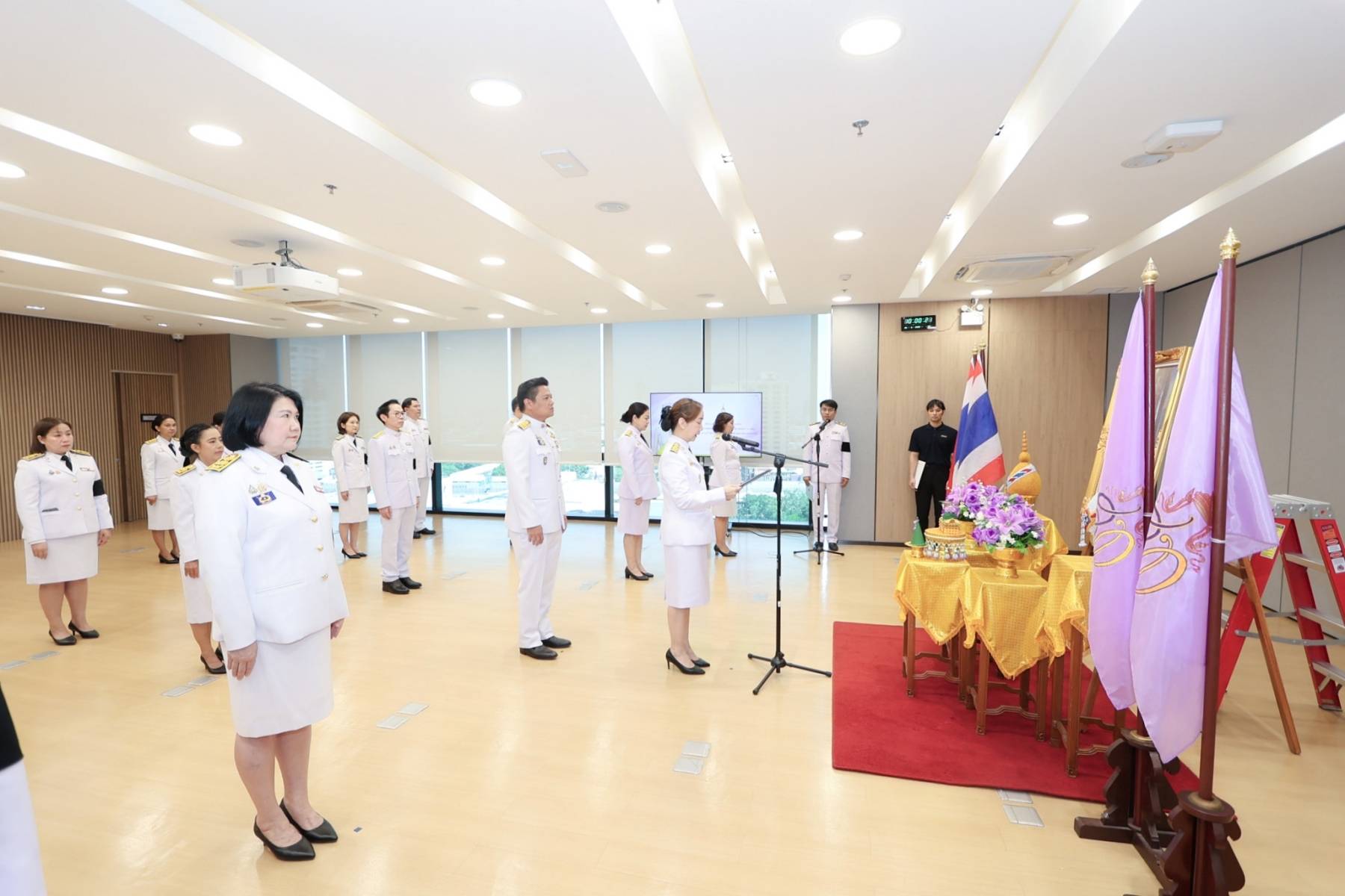 สำนักงานบริหารหนี้สาธารณะจัดพิธีลงนามถวายพระพรชัยมงคล เนื่องในโอกาสพระราชพิธีมหามงคลเฉลิมพรรษา 4 รอบ สมเด็จพระนางเจ้าสุทิดา พัชรสุธาพิมลลักษณ พระบรมราชินี 3 มิถุนายน 2568