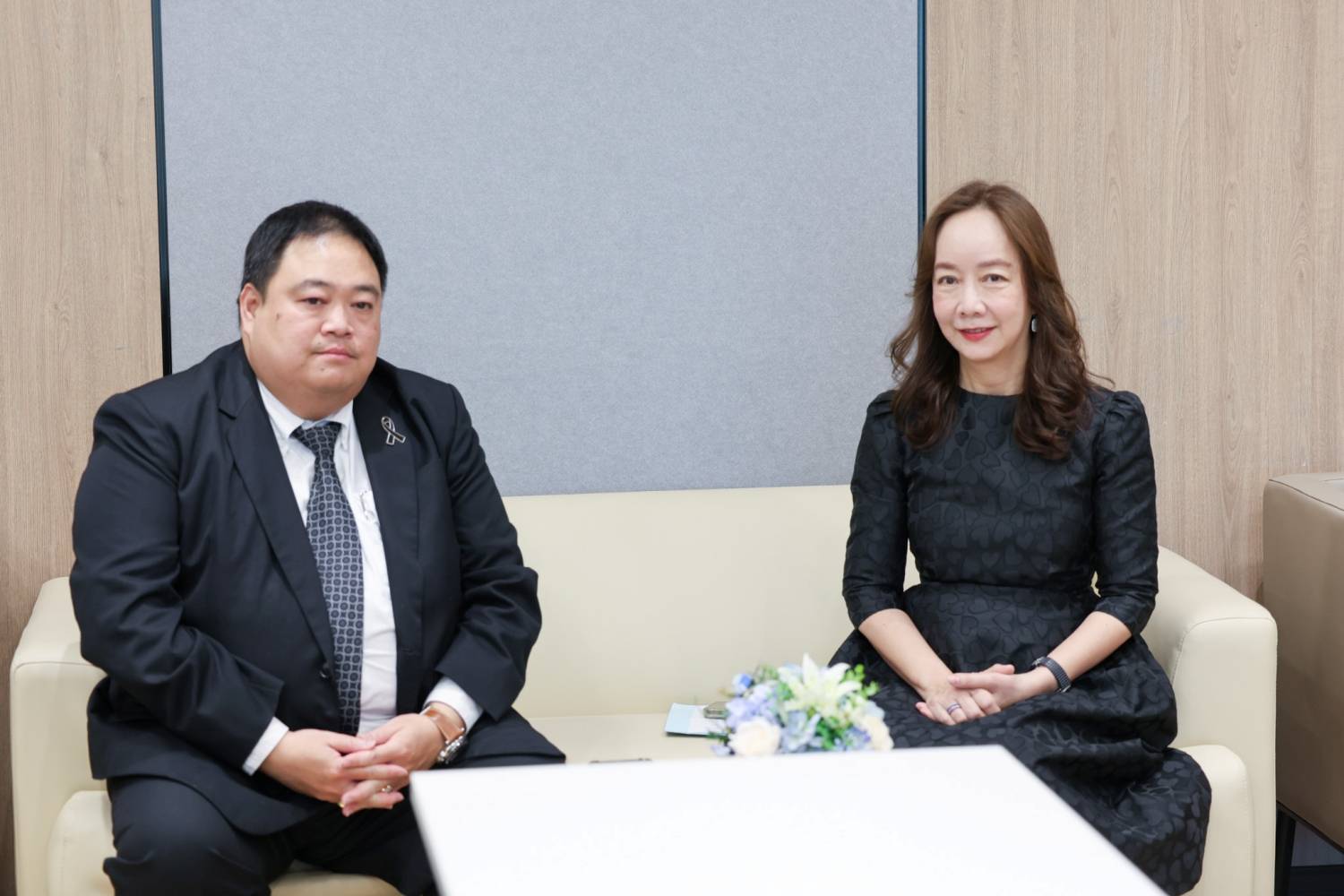 โครงการฝึกอบรมเชิงปฏิบัติการ “แนวทางการติดตามและประเมินผลโครงการโดยใช้การวิเคราะห์ห่วงโซ่ผลสัมฤทธิ์ (Results Chain) การประเมินผลตอบแทนทางสังคม (Social Return on Investment: SROI) และการประเมินผลโครงการตามแนวคิด Environmental Social and Governance สู่เป้าหมาย Sustainable Development Goals ที่ยั่งยืน”