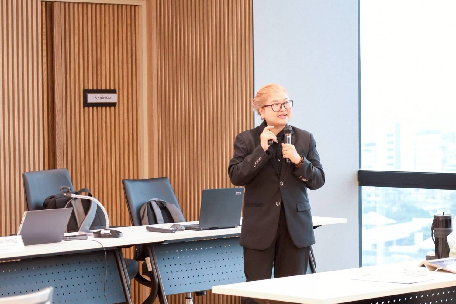 โครงการฝึกอบรม หลักสูตร “ปฐมนิเทศสำหรับบุคลากรใหม่ของสำนักงานบริหารหนี้สาธารณะ” รุ่นที่ 21