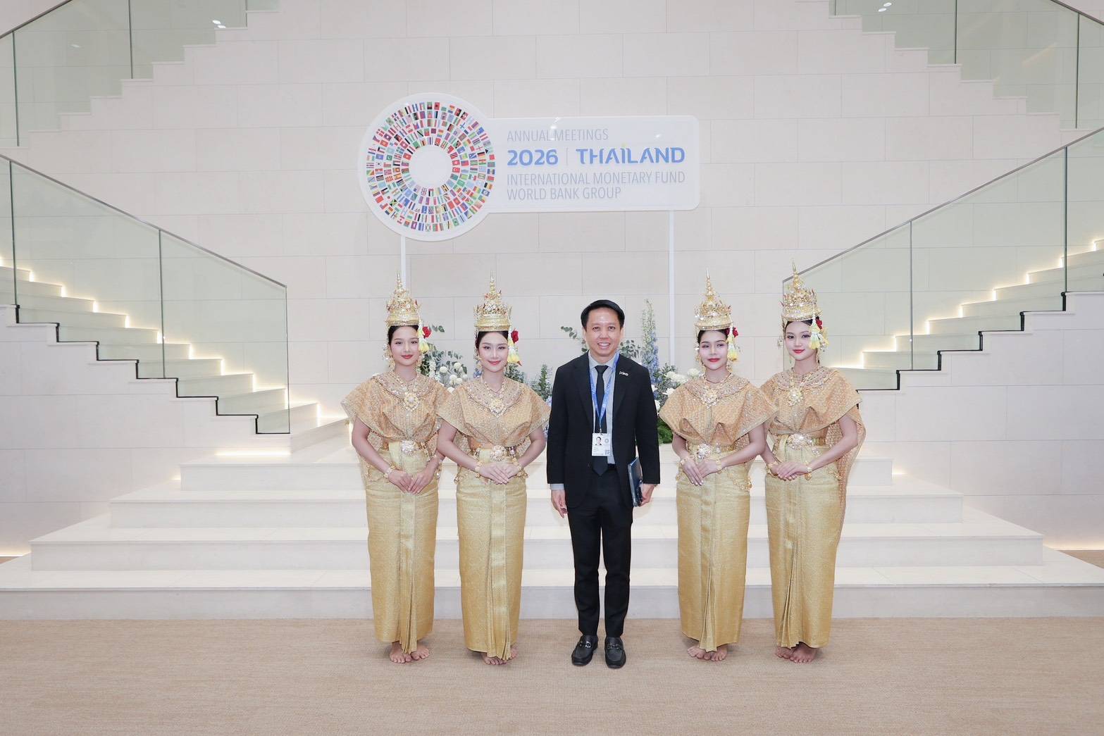 การเข้าร่วมพิธีเปิดการประชุมใหญ่เต็มคณะ (Annual Meetings Plenary) ของสภาผู้ว่าการกองทุนการเงินระหว่างประเทศ (International Monetary Fund: IMF) และกลุ่มธนาคารโลก    ประจำปี 2569