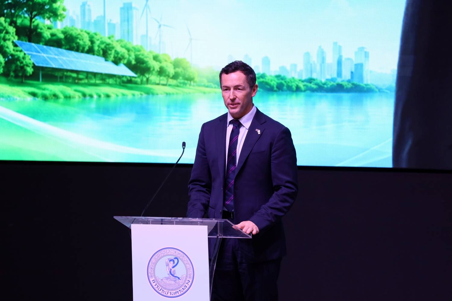 สบน. ร่วมแถลงข่าวความสำเร็จผลการจัดหาเงินกู้ในรูปแบบสัญญากู้ยืมเงินเพื่อสิ่งแวดล้อม หรือ Green Loan ของการประปานครหลวง