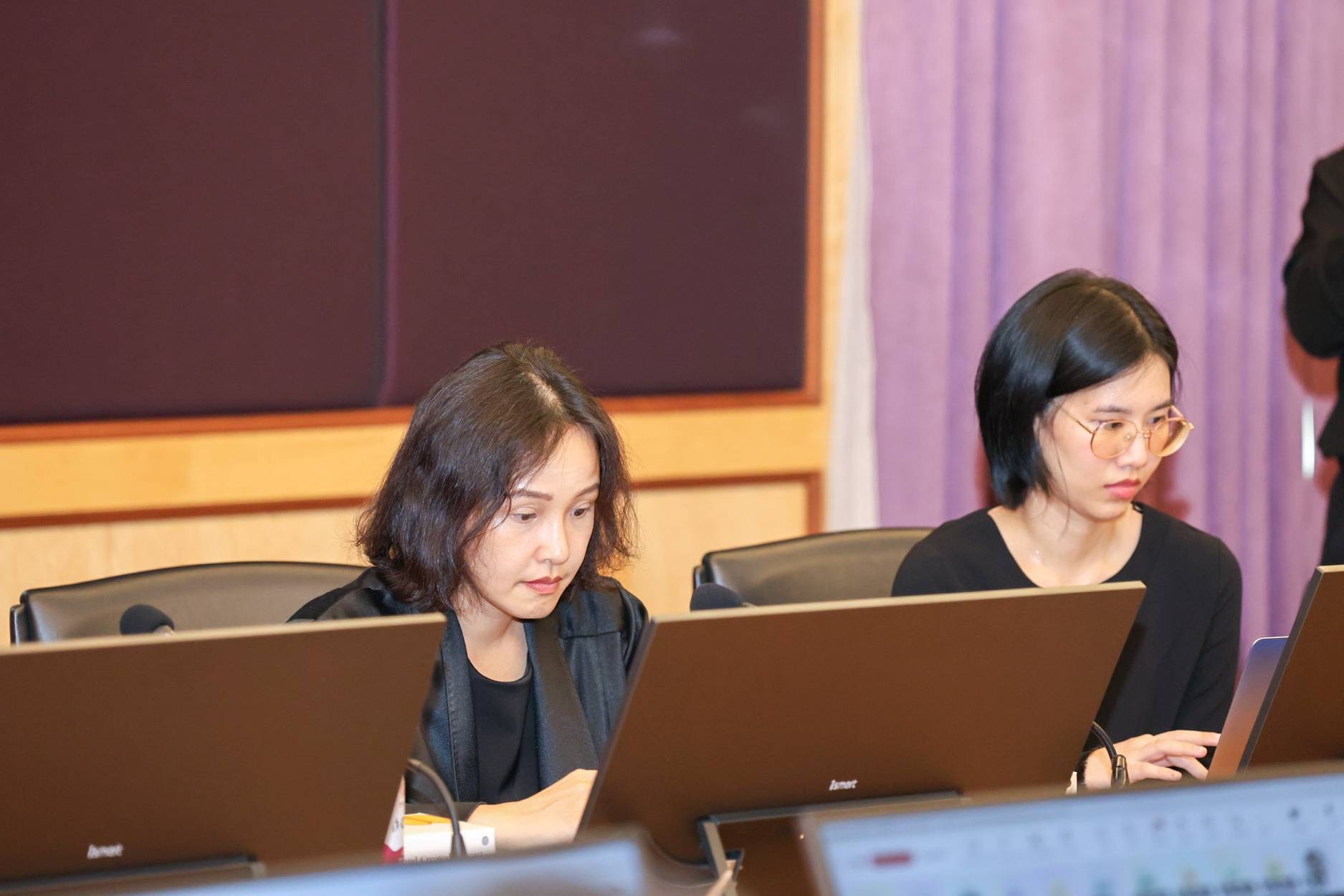 สำนักงานบริหารหนี้สาธารณะร่วมงาน Roadshow การออกและเสนอขายพันธบัตรส่งเสริมความยั่งยืนขององค์การขนส่งมวลชนกรุงเทพ