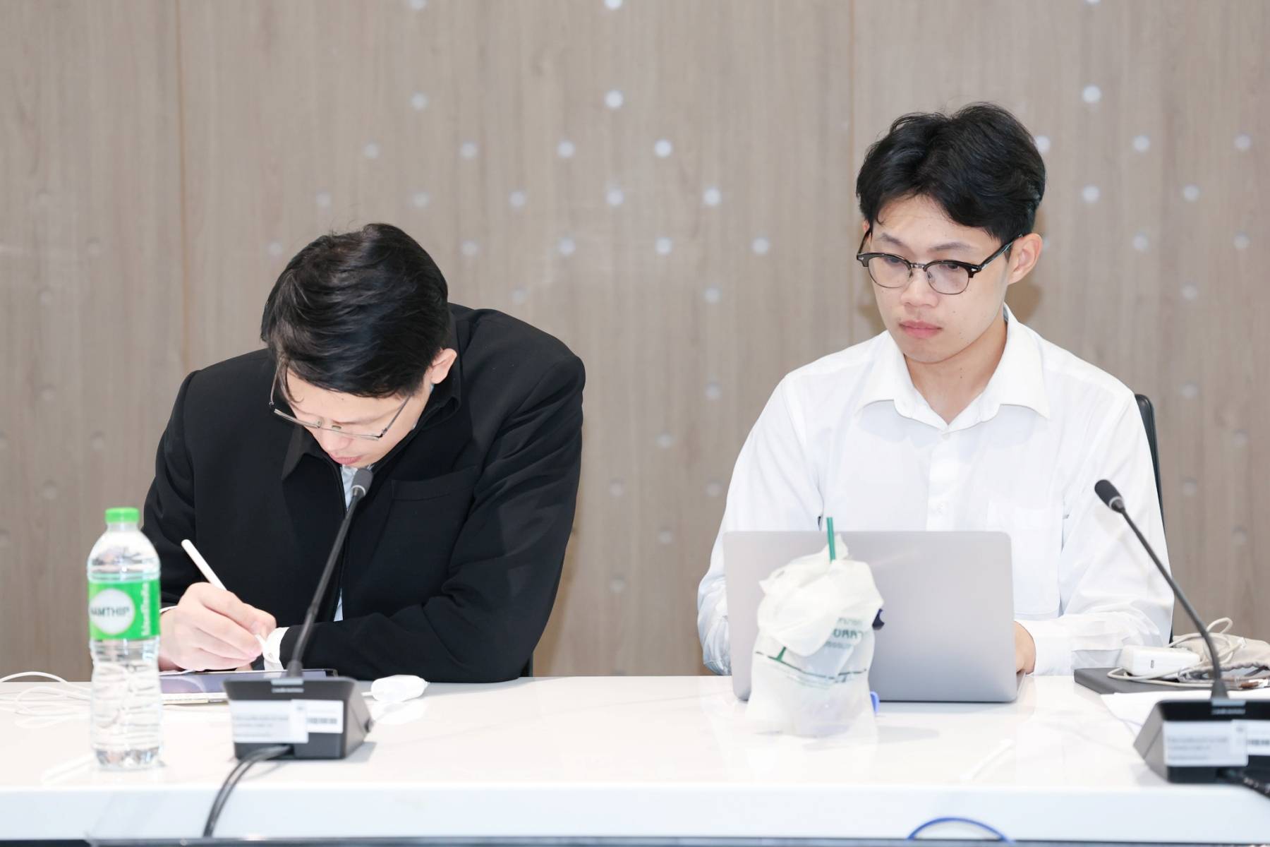 การประชุมเจรจาเงินกู้โครงการเมืองคาร์บอนต่ำและการพัฒนาตลาดคาร์บอน ระหว่างคณะผู้แทนฝ่ายไทยกับคณะผู้แทนธนาคารโลก (The World Bank)