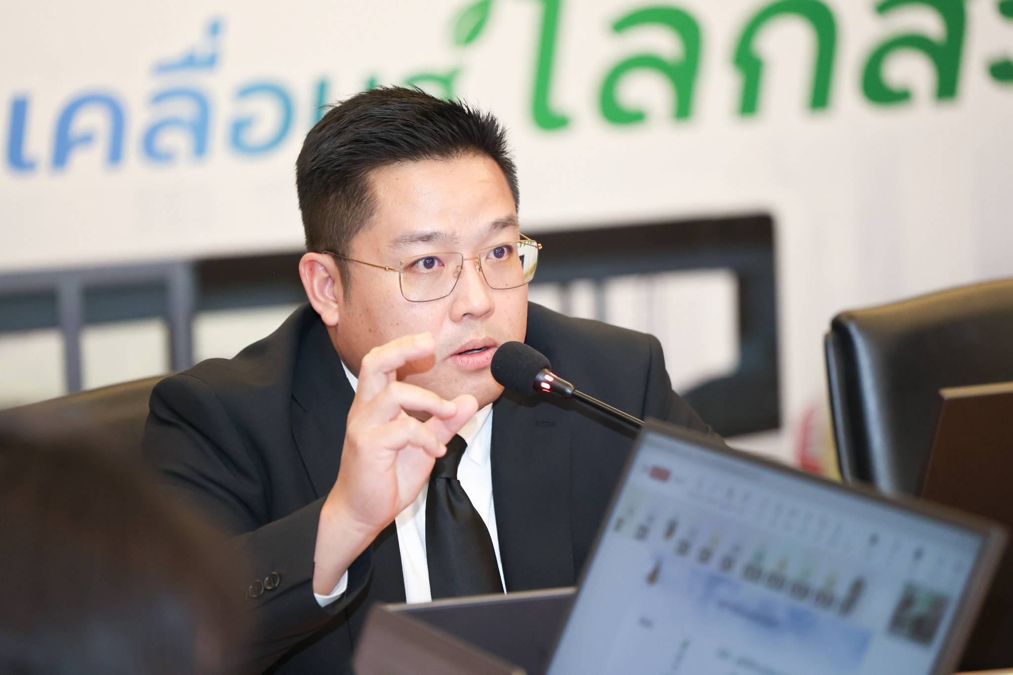 สำนักงานบริหารหนี้สาธารณะร่วมงาน Roadshow การออกและเสนอขายพันธบัตรส่งเสริมความยั่งยืนขององค์การขนส่งมวลชนกรุงเทพ