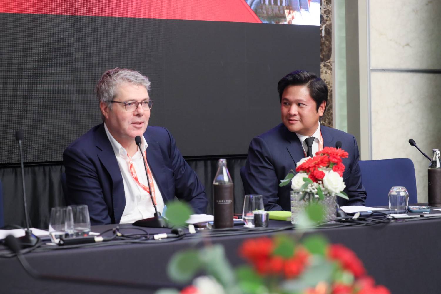 สำนักงานบริหารหนี้สาธารณะร่วมเวที HSBC IMF Roundtable Sessions นำเสนอข้อมูลทิศทางการบริหารหนี้สาธารณะของไทยต่อนักลงทุนต่างชาติ