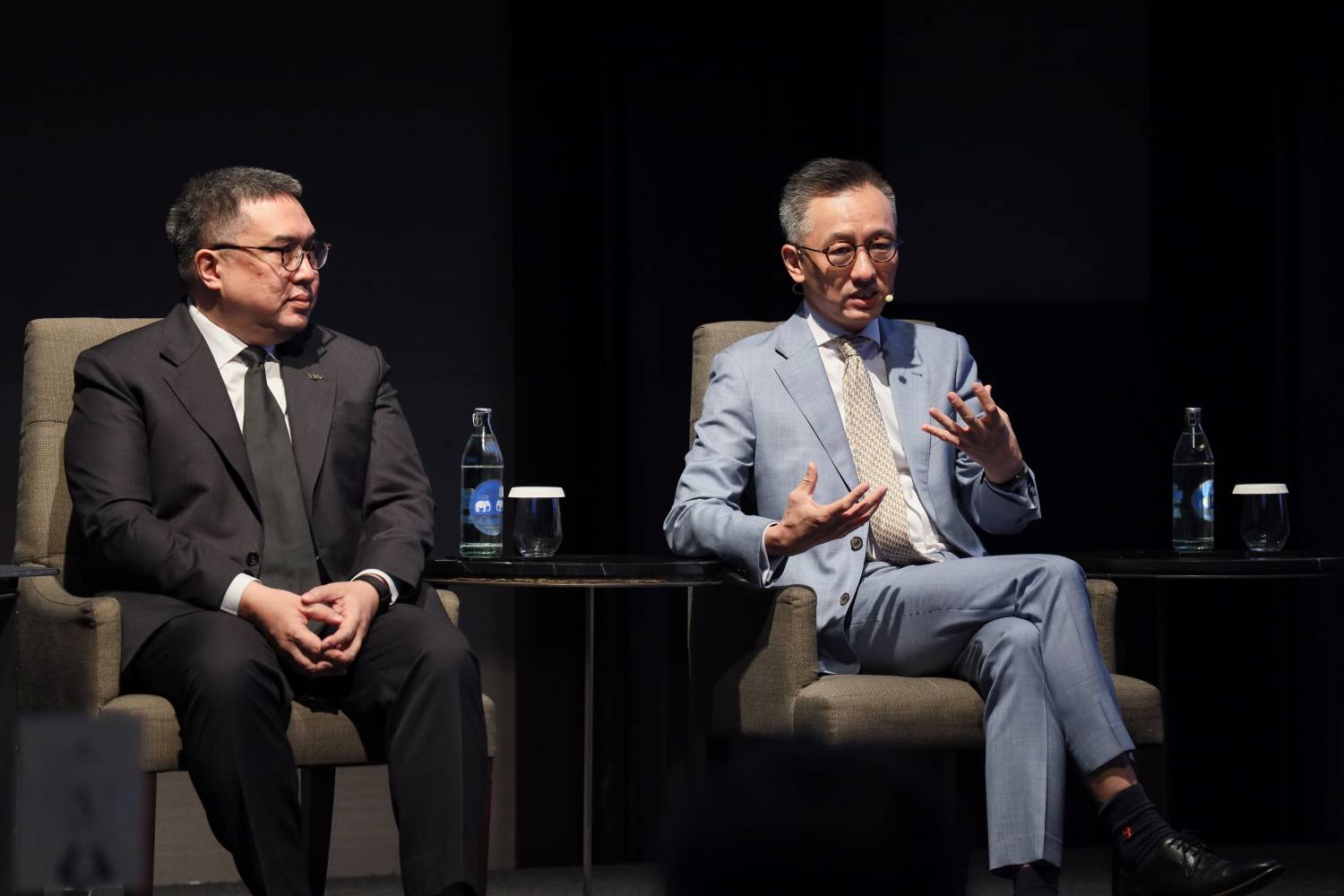 สบน. ร่วมเสวนาในงาน MUFG & Krungsri Issuer/Investor Seminar ย้ำการบริหารหนี้สาธารณะอย่างรอบคอบท่ามกลางความผันผวนของตลาด