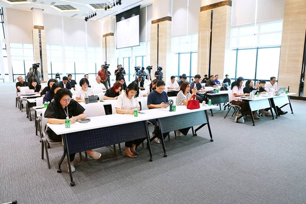 แถลงข่าวผลการประชุมคณะรัฐมนตรีในส่วนที่เกี่ยวข้องกับกระทรวงการคลัง ซึ่งคณะรัฐมนตรีมีมติ เมื่อวันที่ 5 พฤษภาคม 2569