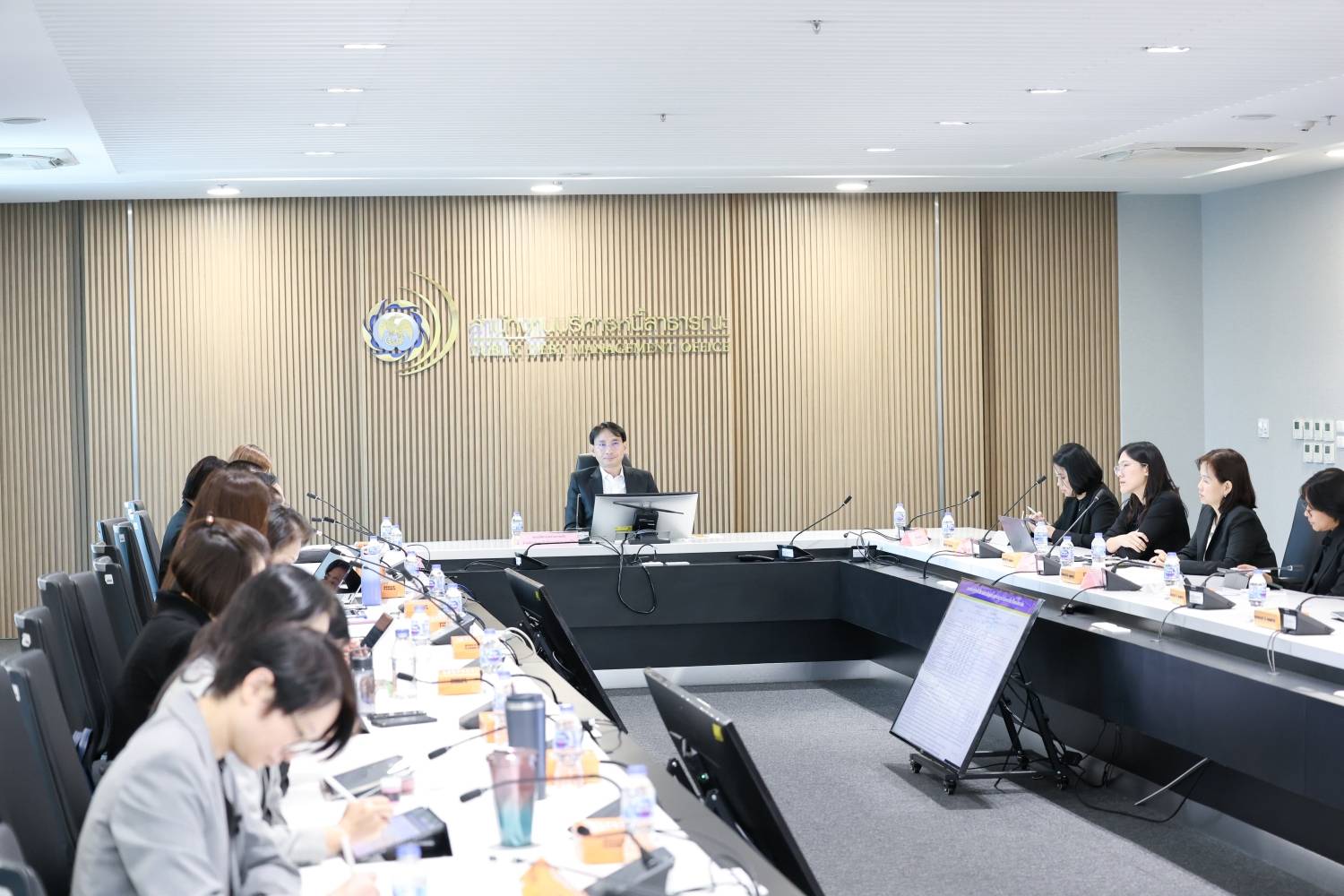 การประชุมคณะอนุกรรมการศึกษาเครื่องมือการระดมทุนอื่นเพื่อลดภาระหนี้สาธารณะ ครั้งที่ 1/2569