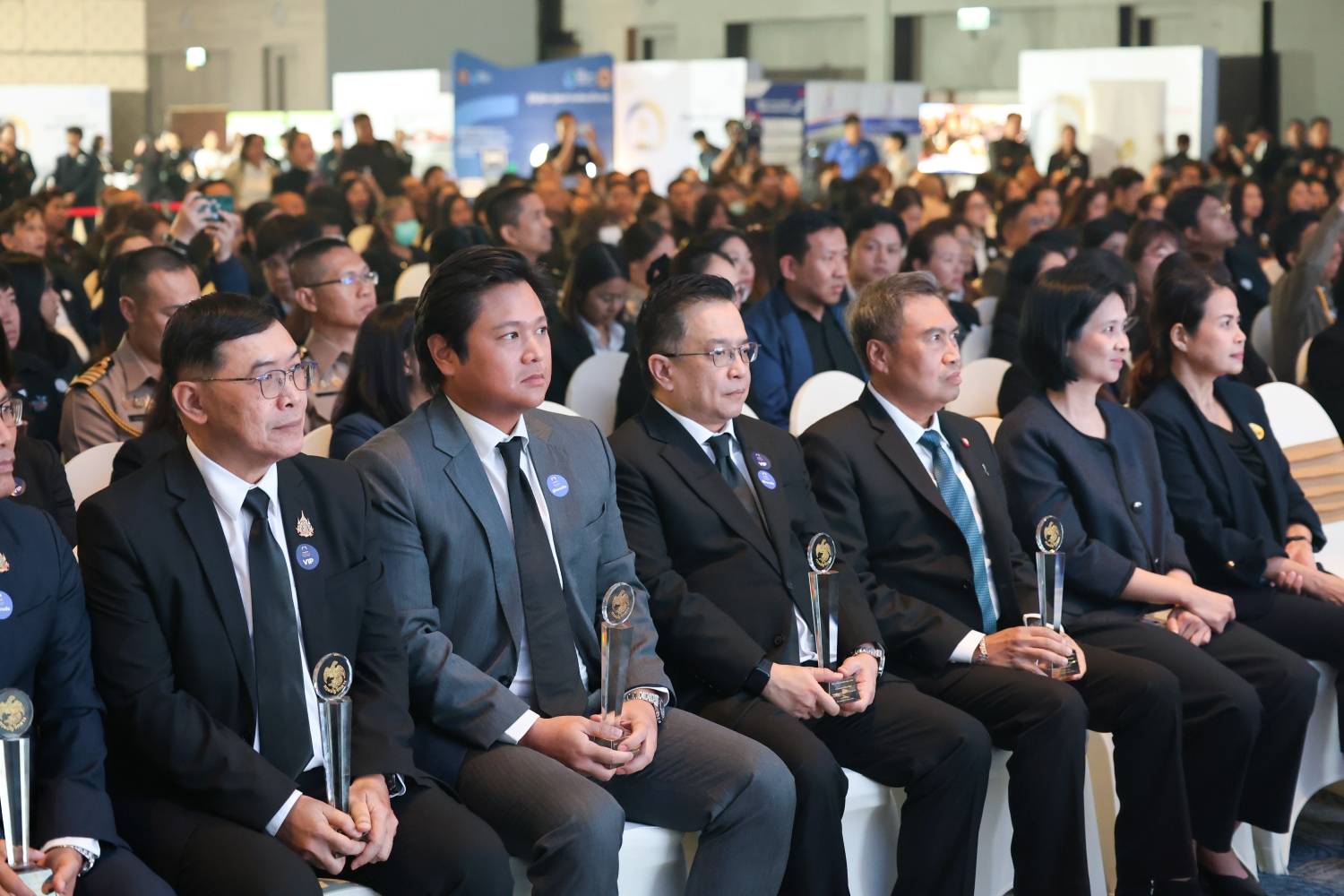 สำนักงานบริหารหนี้สาธารณะ "เข้ารับรางวัลทุนหมุนเวียนดีเด่น ประเภทผลการดำเนินงานดีเด่น (กลุ่มการดำเนินงานไม่ซับซ้อน) ประจำปี 2569"