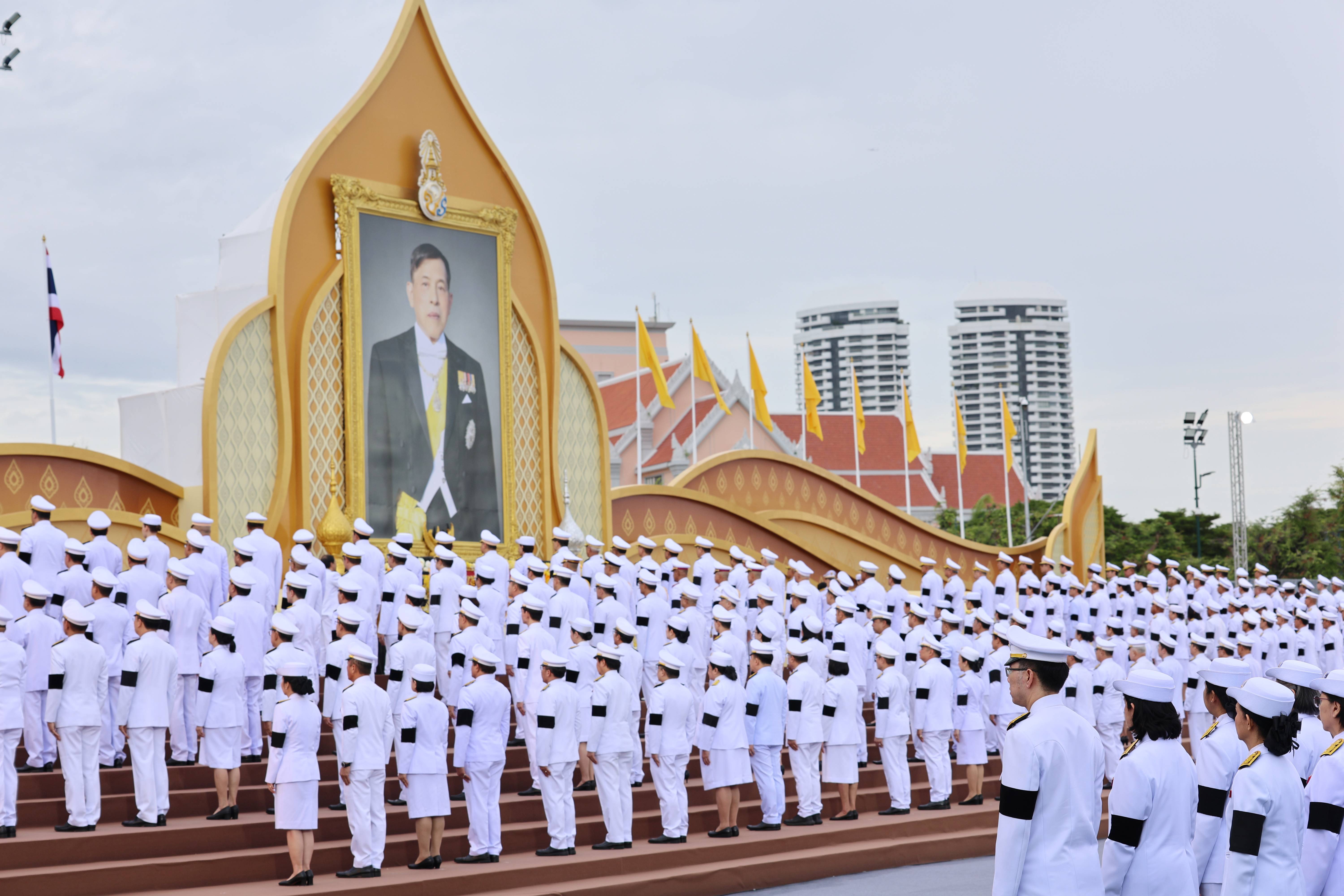 สำนักงานบริหารหนี้สาธารณะเข้าร่วมพิธีถวายสัตย์ปฏิญาณเพื่อเป็นข้าราชการที่ดีและพลังของแผ่นดิน เนื่องในโอกาสวันเฉลิมพระชนมพรรษาพระบาทสมเด็จพระเจ้าอยู่หัว 28 กรกฎาคม 2569 ณ ท้องสนามหลวง