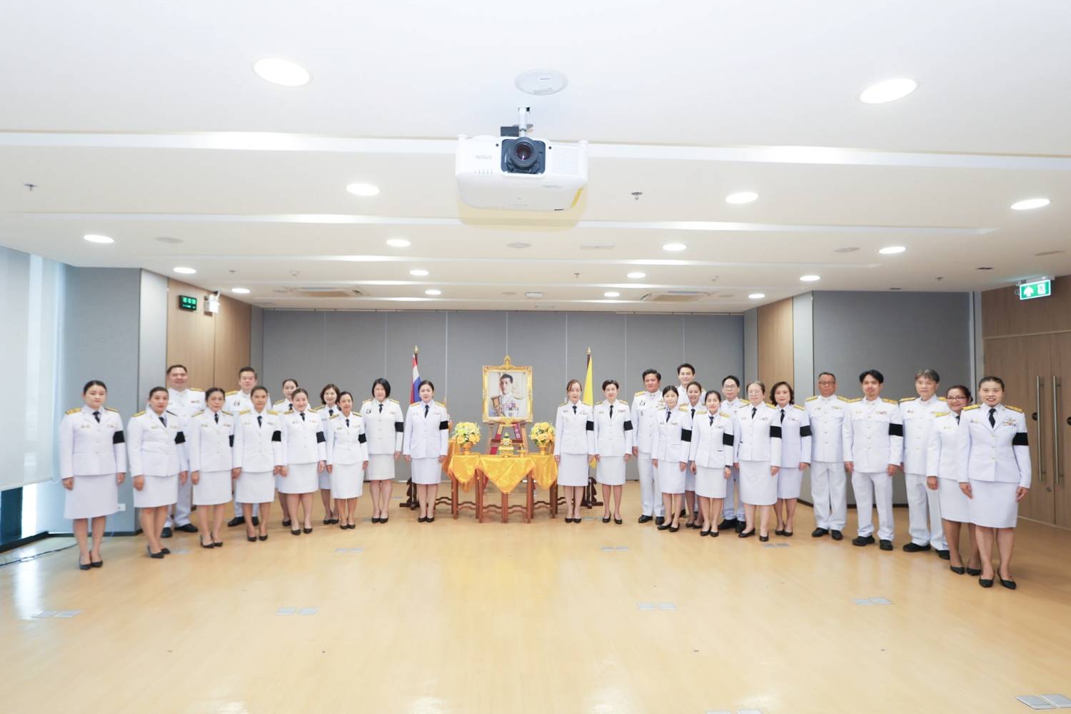 สำนักงานบริหารหนี้สาธารณะจัดพิธีถวายพระพรชัยมงคลพระบาทสมเด็จพระเจ้าอยู่หัว เนื่องในโอกาสวันฉัตรมงคล 