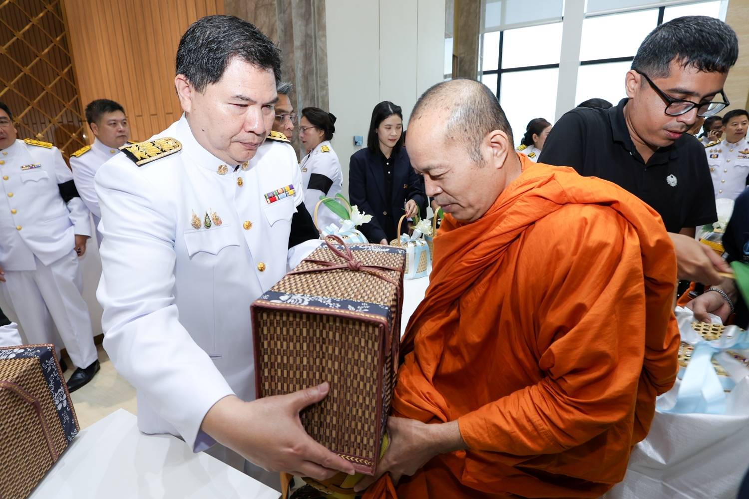 สบน. ร่วมพิธีสวดพระพุทธมนต์และทำบุญตักบาตรถวายพระราชกุศลเนื่องในวันคล้ายวันสวรรคตสมเด็จพระนางเจ้าสิริกิติ์ พระบรมราชินีนาถ พระบรมราชชนนีพันปีหลวง 24 ตุลาคม 2569