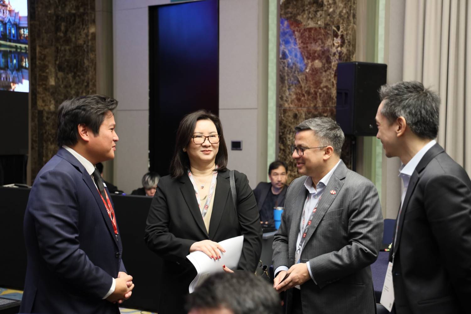 สำนักงานบริหารหนี้สาธารณะร่วมเวที HSBC IMF Roundtable Sessions นำเสนอข้อมูลทิศทางการบริหารหนี้สาธารณะของไทยต่อนักลงทุนต่างชาติ