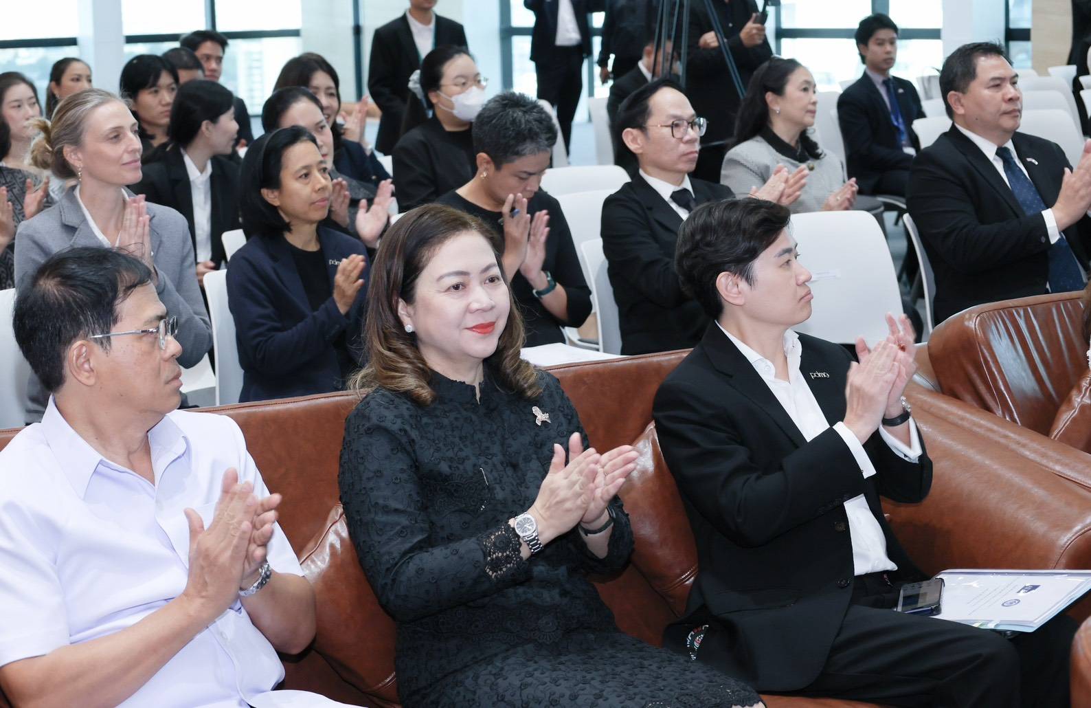 การประชุมหารือทวิภาคีระหว่างรัฐมนตรีว่าการกระทรวงการคลัง และประธานธนาคารพัฒนาเอเชีย (Asian Development Bank: ADB) และพิธีแลกเปลี่ยนสัญญาเงินกู้โครงการรายจ่ายลงทุนเพื่อใช้จ่ายเงินกู้เพื่อพัฒนาเศรษฐกิจและสังคม (โครงการพัฒนาระบบบริการสาธารณสุข สำนักงานปลัดกระทรวงสาธารณสุข กระทรวงสาธารณสุข) (Exchange of the Loan Agreement  for the Thailand Climate-Smart Health Services System Enhancement Project)