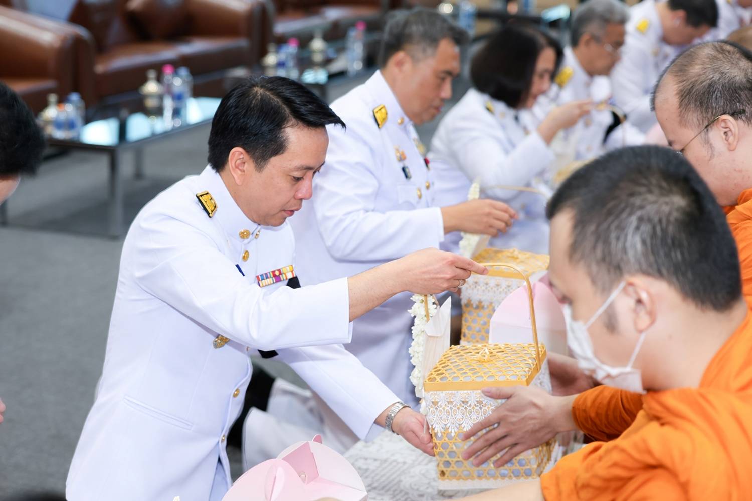 สบน. ร่วมพิธีสวดพระพุทธมนต์และทำบุญตักบาตรถวายพระราชกุศลเนื่องในวันคล้ายวันสวรรคตสมเด็จพระนางเจ้าสิริกิติ์ พระบรมราชินีนาถ พระบรมราชชนนีพันปีหลวง 24 ตุลาคม 2569